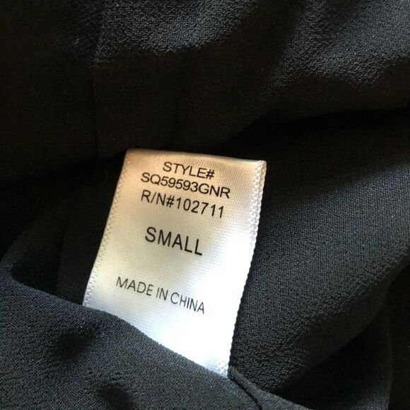 Harlowe & Graham Black & Gold Sequin Top - Picture 9 of 9